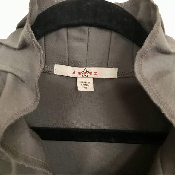 Fever brand long blazer in olive green color, ruffles & 3/4 sleeves, Medium. - Picture 4 of 6